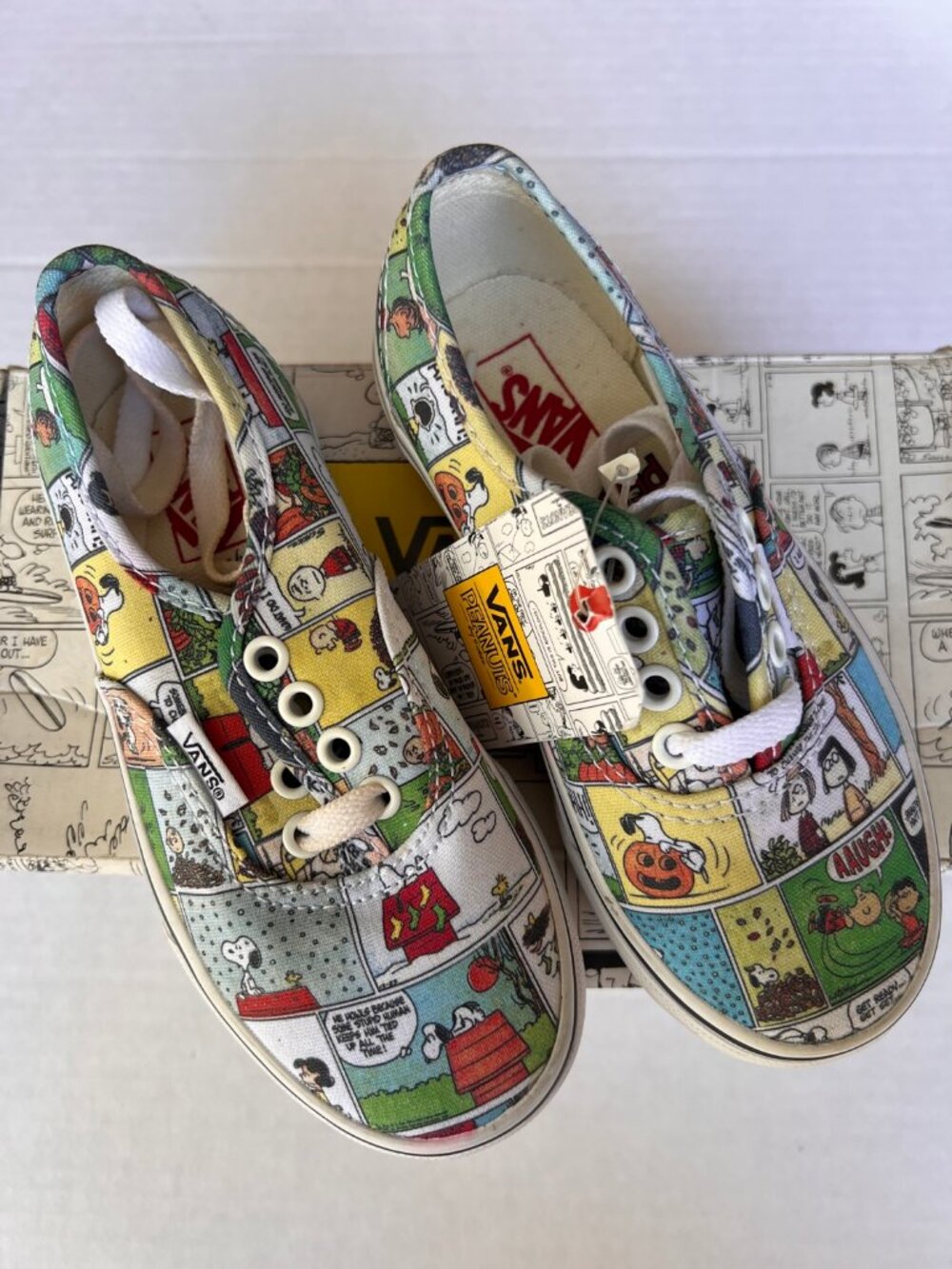 Vans x Peanuts Authentic Comics Kids 11.5 NEW WITH TAGS Snoopy 2017 Box